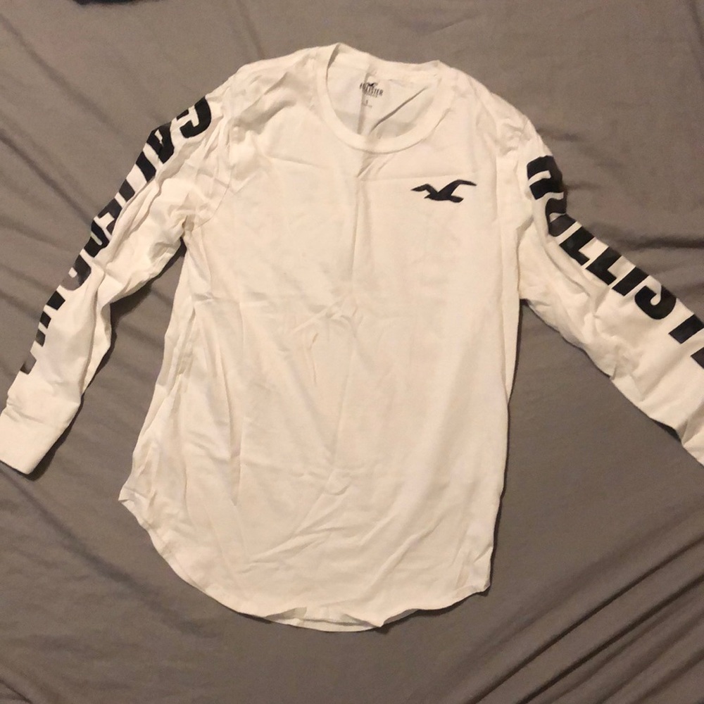 Hollister white long sleeve tee